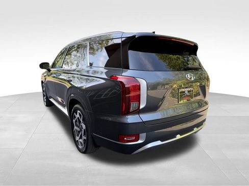 Used 2022 Hyundai Palisade Calligraphy w/ Winter Package AWD/4WD image 3