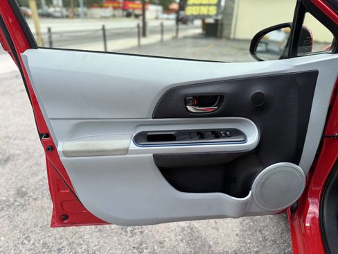 Used 2013 Toyota Prius C Two FWD image 11