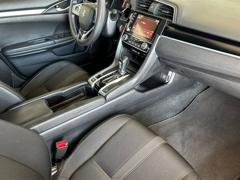Used 2019 Honda Civic Sport image 12