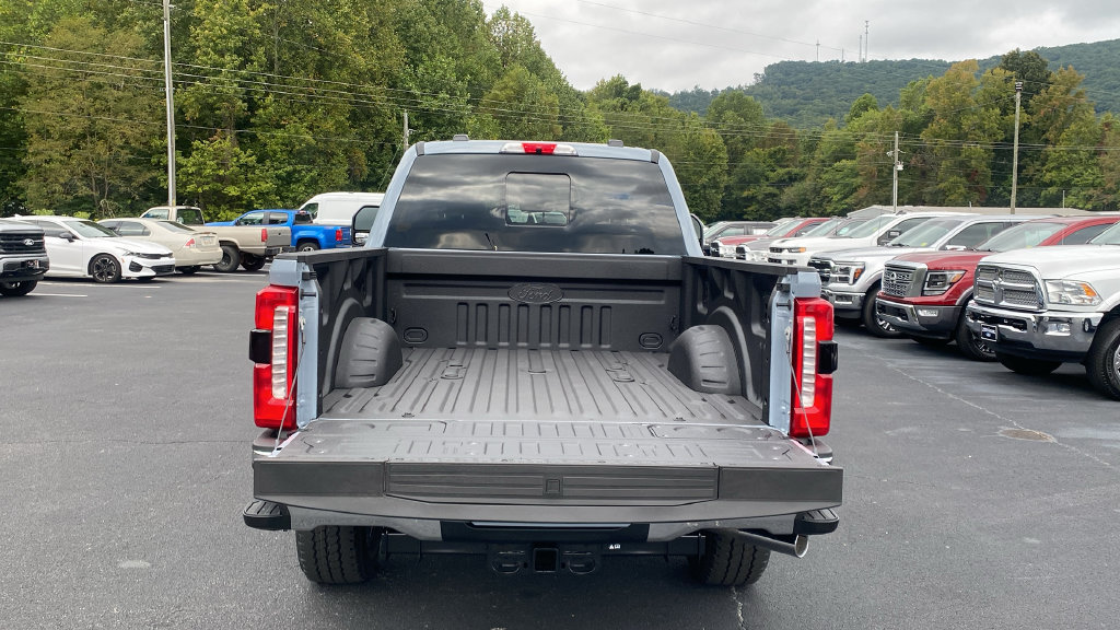 New 2027 Ford F250 Lariat w/ Lariat Premium Package AWD/4WD image 19