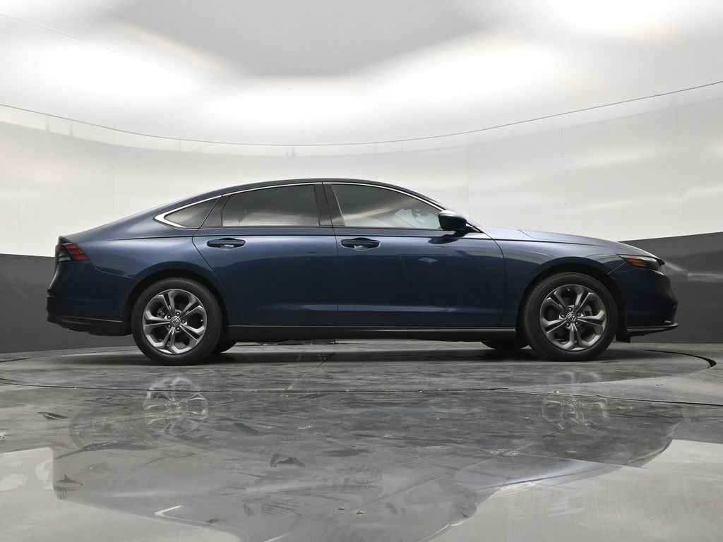 Used 2024 Honda Accord EX image 24