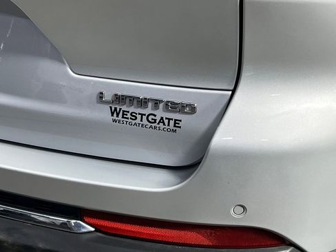 Used 2023 Jeep Grand Cherokee L Limited image 47