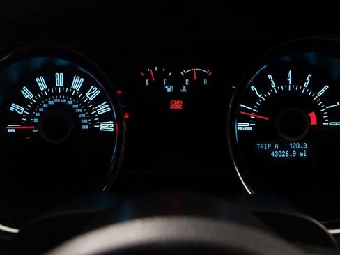 Used 2013 Ford Mustang GT w/ Security Pkg image 16