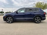 Used 2022 Volkswagen Tiguan SEL R-Line image 2