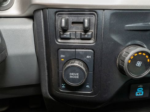 Used 2023 Ford F250 XL w/ STX Appearance Package image 25