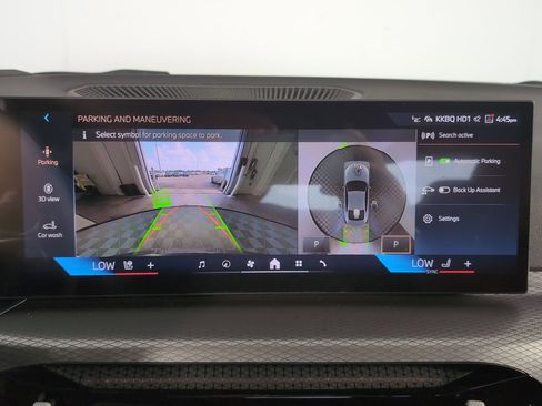 Used 2026 BMW 430i Coupe w/ Premium Package image 24