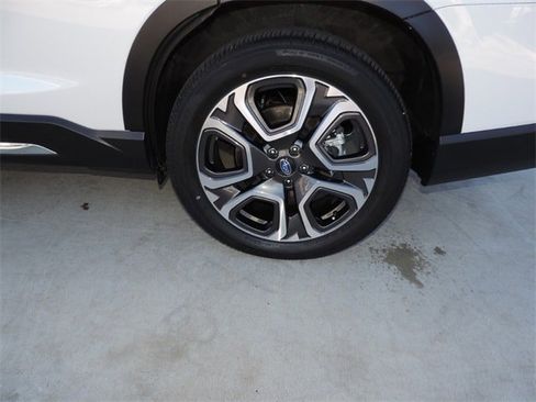 Certified 2025 Subaru Ascent Touring image 16