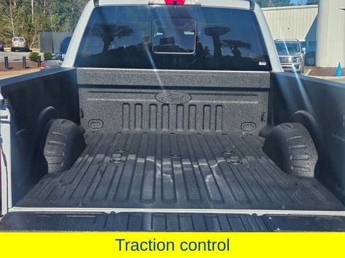 New 2026 Ford F250 Lariat w/ Black Appearance Package image 32