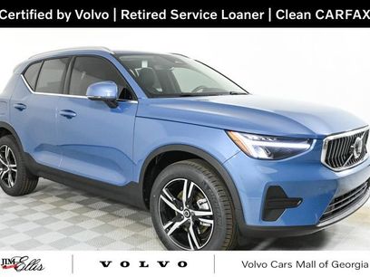 Certified 2025 Volvo XC40 B5 Core
