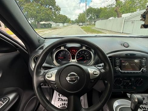 Used 2015 Nissan Juke S image 9