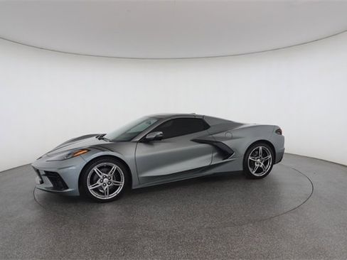 Used 2022 Chevrolet Corvette Stingray Convertible w/ 1LT image 6