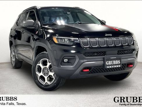 Used 2022 Jeep Compass Trailhawk w/ Trailhawk Elite Group AWD/4WD image 1