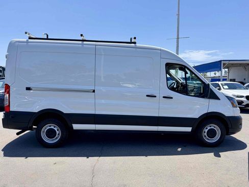 Used 2020 Ford Transit 250 Medium Roof RWD image 4