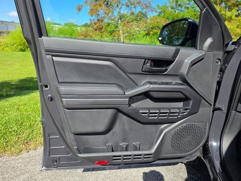 New 2026 Toyota Tacoma SR5 RWD image 9