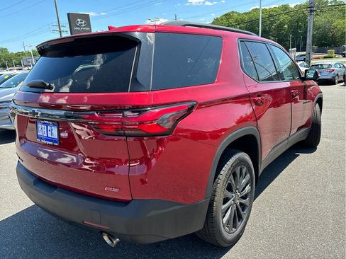 Certified 2023 Chevrolet Traverse RS w/ LPO, Floor Liner Package AWD/4WD image 31
