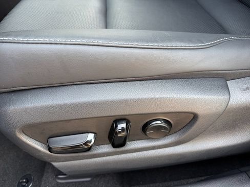 Used 2024 Lexus UX 250h AWD w/ Premium Package image 16
