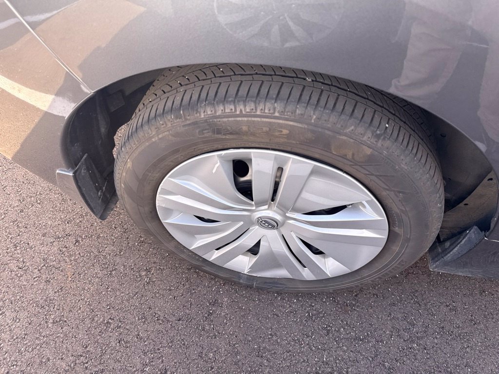 Used 2023 Nissan Leaf S FWD image 17