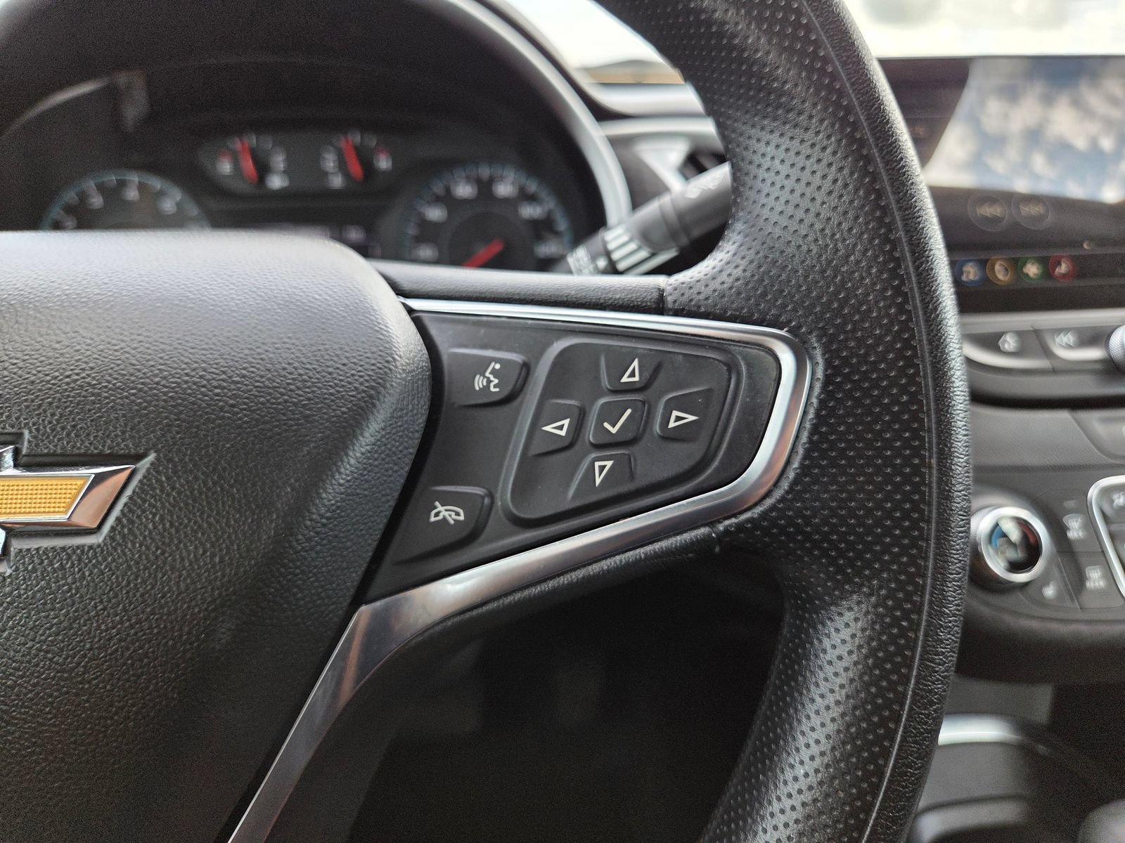 Used 2024 Chevrolet Malibu LT FWD image 44