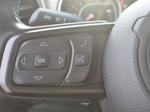 Used 2022 Jeep Wrangler Sport S image 18