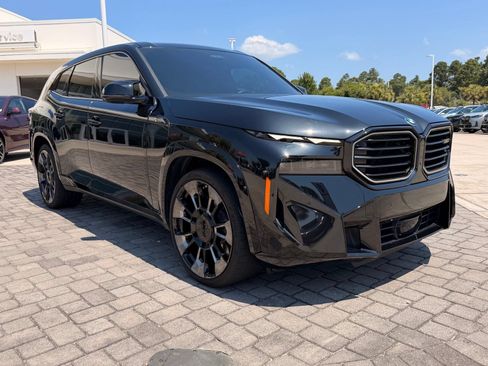 Used 2023 BMW XM AWD/4WD image 7