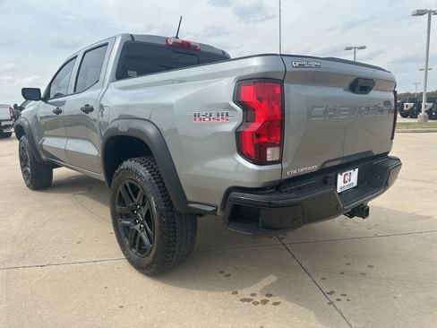 Used 2025 Chevrolet Colorado Trail Boss image 3