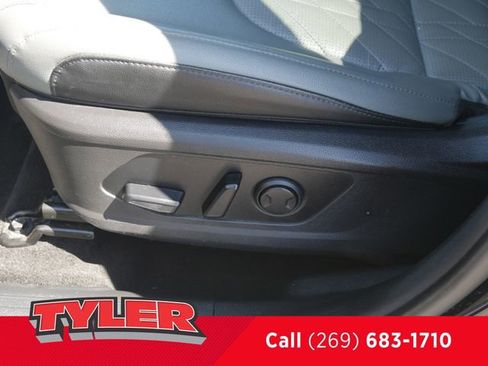Used 2023 Kia Sportage X-Line w/ X-Line Premium Package AWD/4WD image 23
