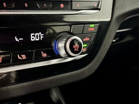 Used 2018 BMW X3 xDrive30i image 22