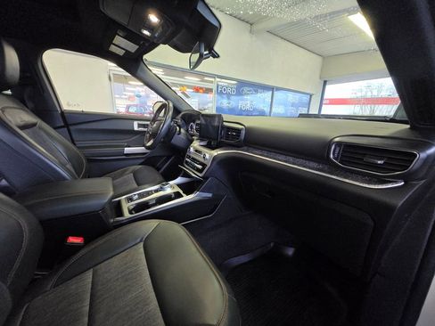 Used 2022 Ford Explorer Timberline w/ Timberline Technology Package image 30