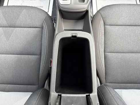 New 2026 Chevrolet Trax LS w/ LS Convenience Package FWD image 33