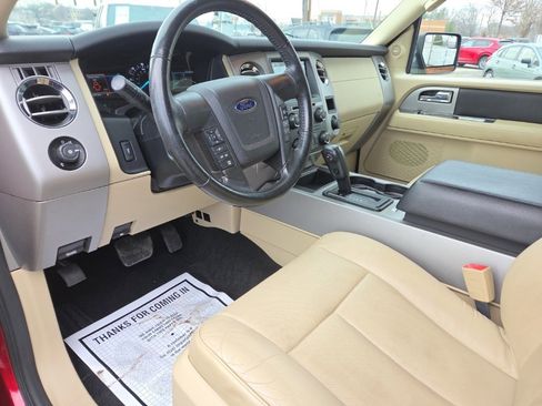 Used 2016 Ford Expedition XLT w/ Equipment Group 202A image 11