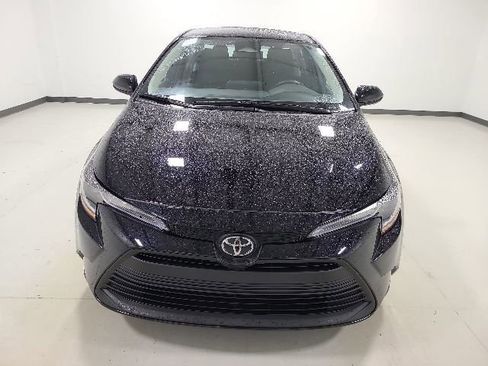 Used 2024 Toyota Corolla LE FWD image 6