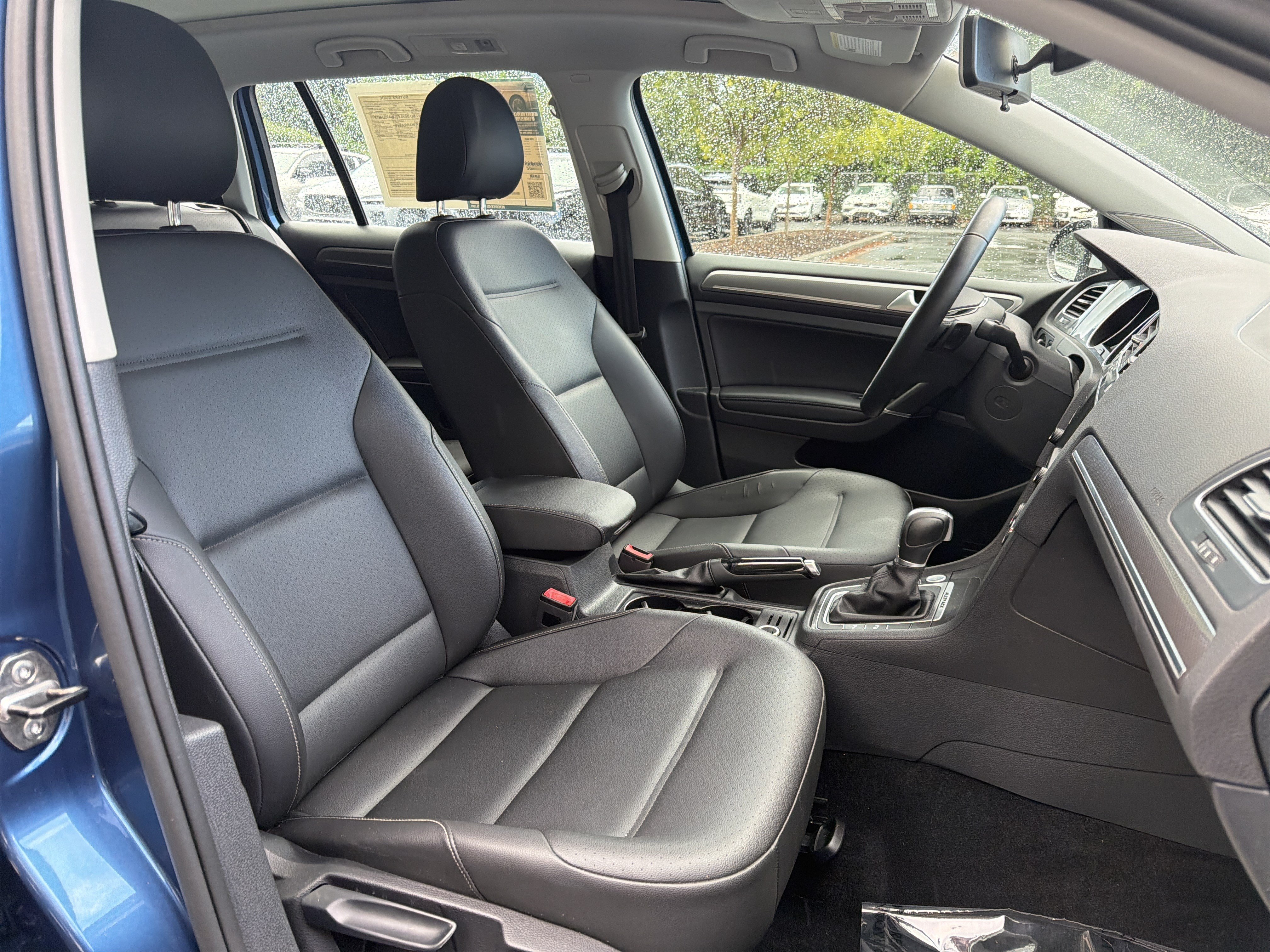 Used 2017 Volkswagen Golf Alltrack AWD/4WD image 35