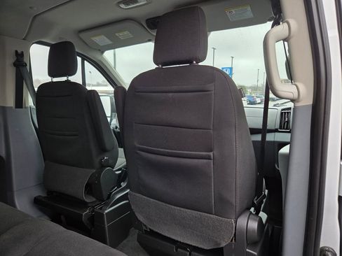 Used 2019 Ford Transit 350 XLT RWD image 31