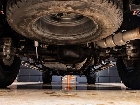 Used 2022 Ford F250 Lariat w/ Black Appearance Package image 16