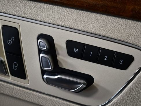 Used 2015 Mercedes-Benz E 250 E250 BLUETEC image 44