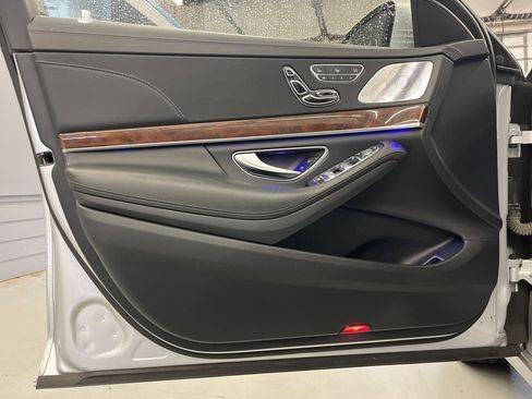 Used 2016 Mercedes-Benz S 550 4MATIC Sedan image 9