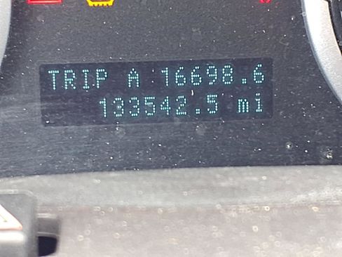 Used 2010 Ford Focus SES FWD image 22