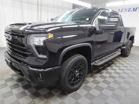 Used 2024 Chevrolet Silverado 2500 LTZ w/ LTZ Plus Package image 6