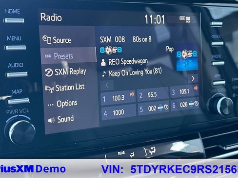 Used 2024 Toyota Sienna XLE image 29