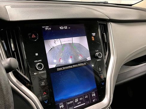 Used 2020 Subaru Outback Premium image 15