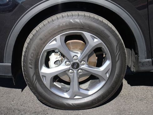 Certified 2025 Ford Escape ST-Line Select image 14