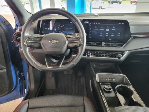 Used 2025 Chevrolet Equinox RS w/ Safety and Technology Package AWD/4WD image 5