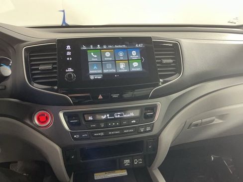 Used 2022 Honda Pilot Special Edition image 21