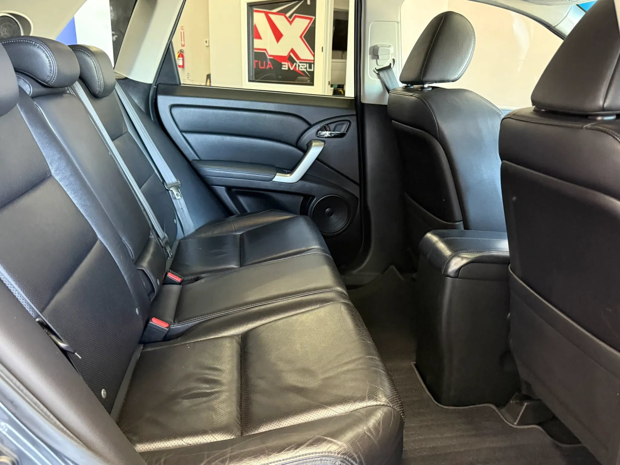 Used 2011 Acura RDX SH-AWD image 23