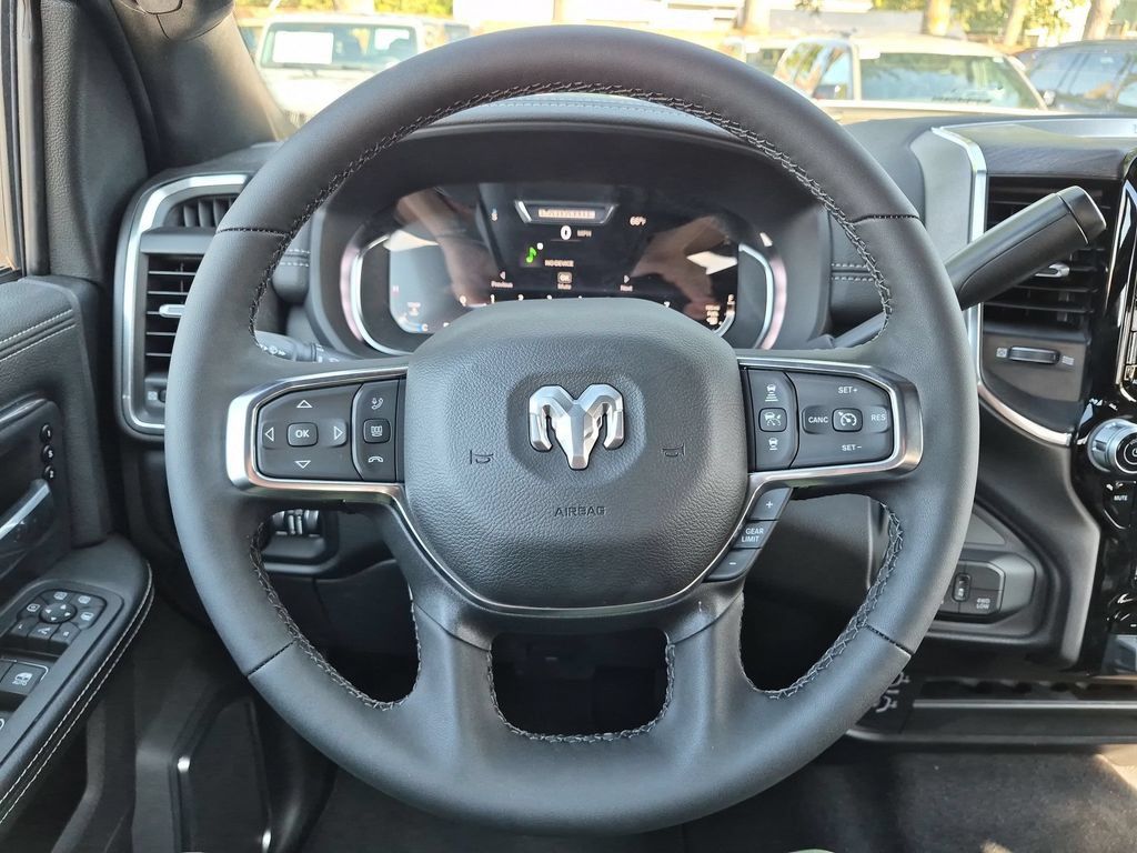 New 2026 RAM 2500 Laramie AWD/4WD image 20