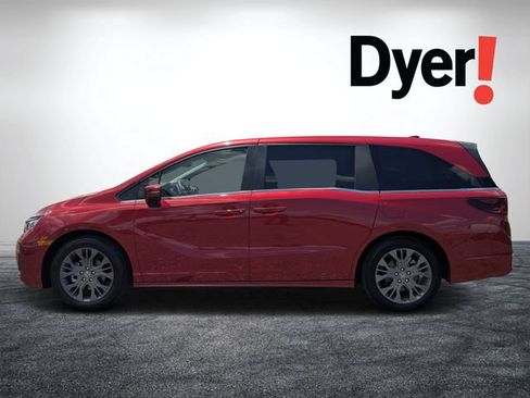Used 2025 Honda Odyssey Touring image 8