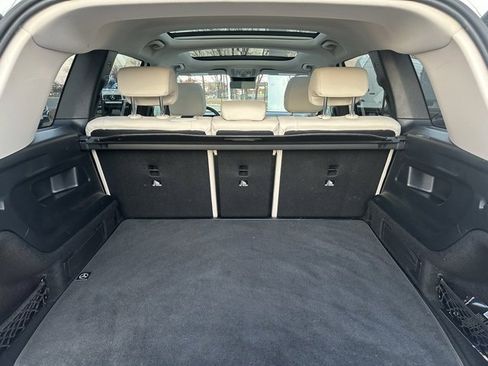 Used 2025 Mercedes-Benz GLB 250 4MATIC image 10