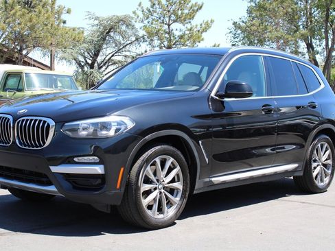 Used 2019 BMW X3 xDrive30i w/ Driving Assistance Package AWD/4WD image 3