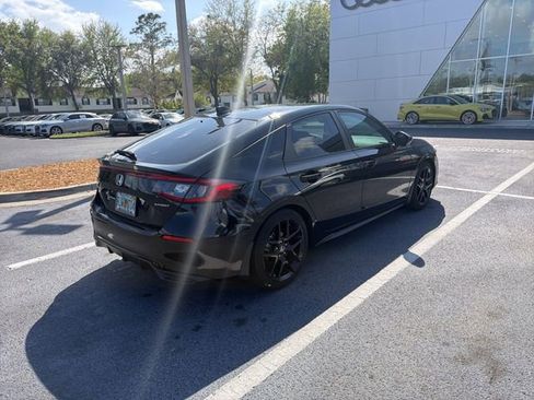 Used 2024 Honda Civic Sport image 2
