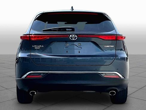 Used 2024 Toyota Venza Limited AWD/4WD image 5